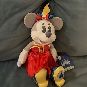 Disneys Minnie Mouse The Main Attraction limited edition Dumbo Minnie doll